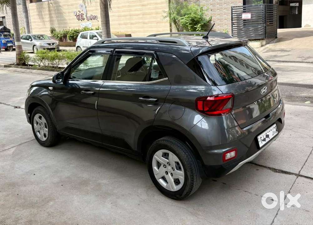 Hyundai Venue S Diesel, 2020, Diesel