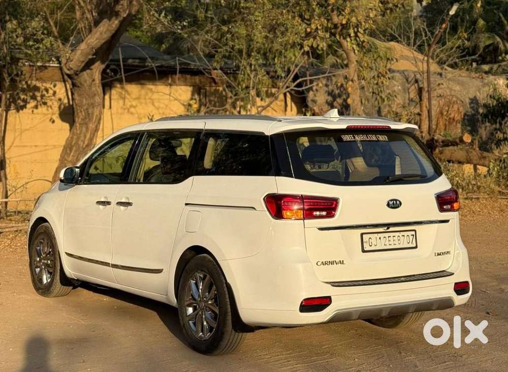 Kia Carnival Limousine, 2021, Diesel