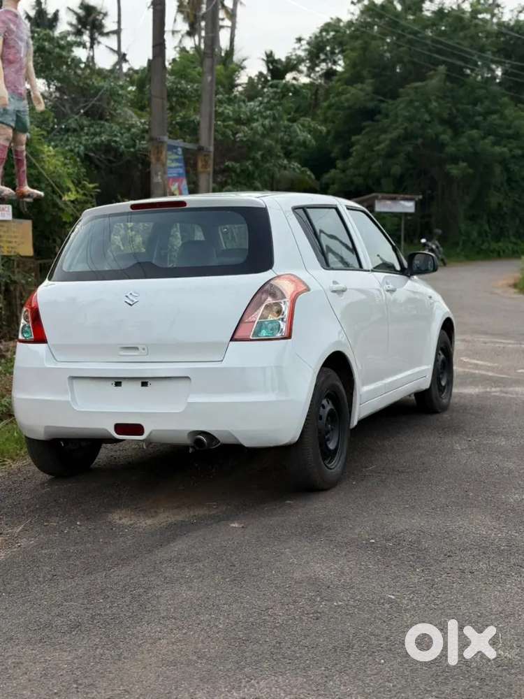 Maruti Suzuki Swift 2010