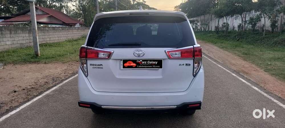 Toyota Innova Crysta 2.4 G Mt, 2021, Diesel