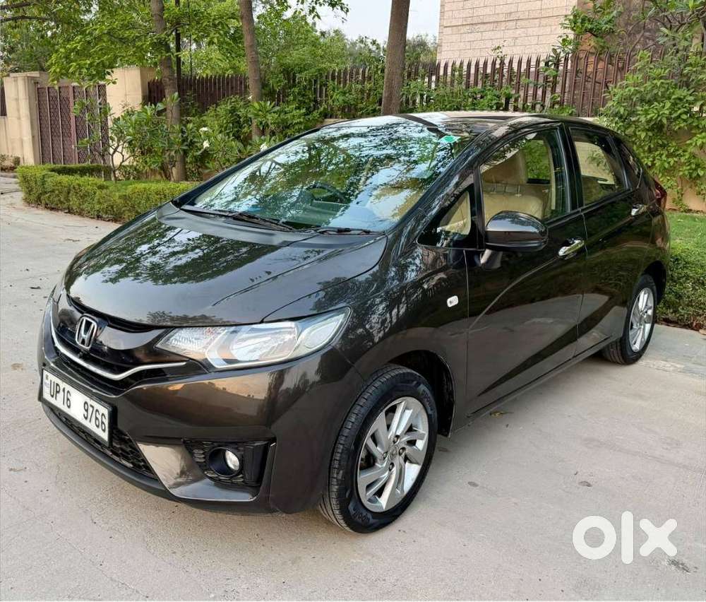 Honda Jazz V Automatic, 2018, Petrol