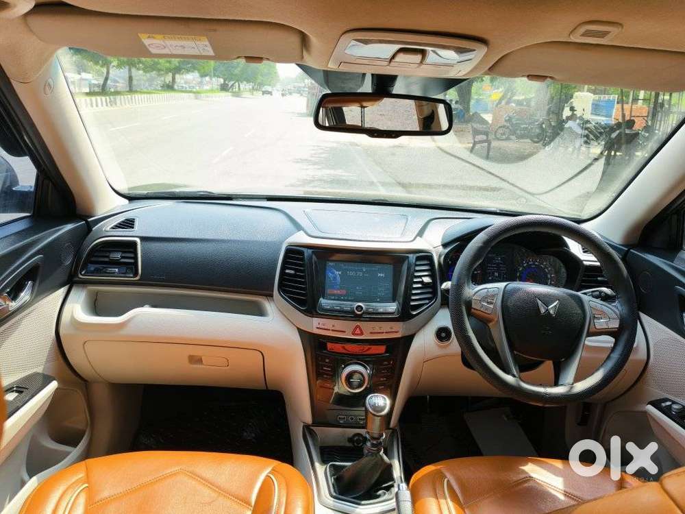 Mahindra Xuv300 W8 Option Diesel, 2023, Diesel