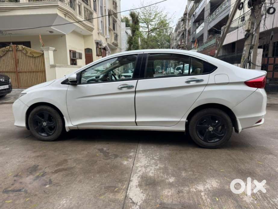 Honda City 2015-2017 I Vtec Cvt Vx, 2015, Cng & Hybrids