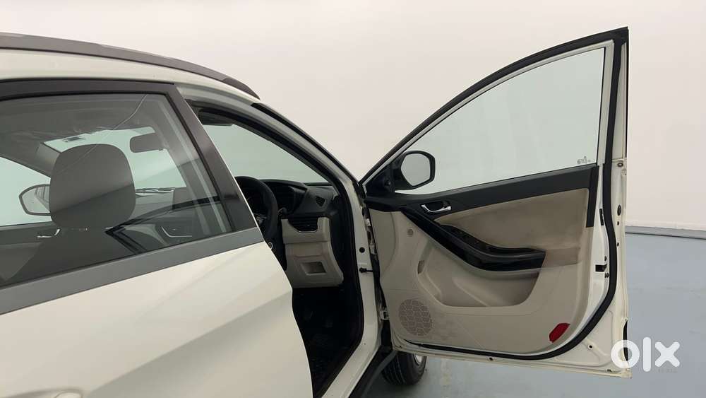 Tata Nexon 1.2 Revotron Xz, 2022, Petrol