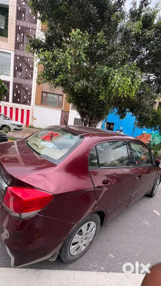 Honda Amaze 2015 Year