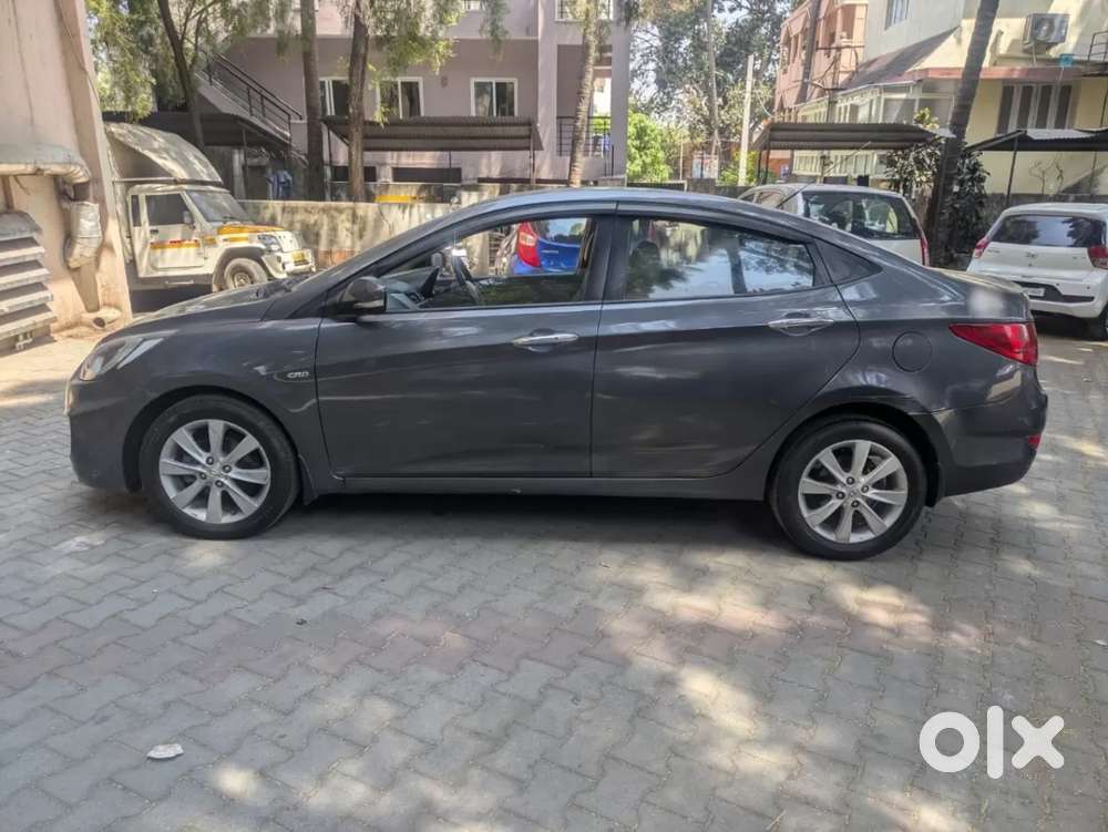 Hyundai Verna Fluidic 1.6 Vtvt Sx Automatic, 2012, Petrol
