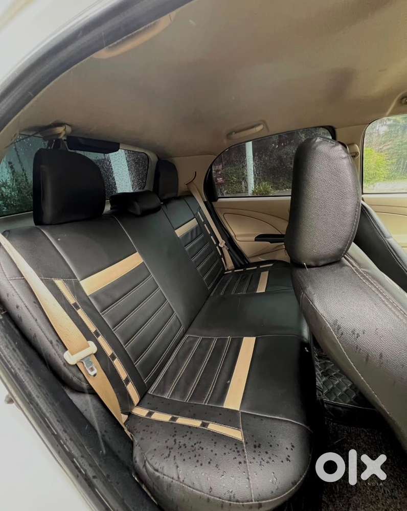 Toyota Etios Liva 2017 Km Driven 120000