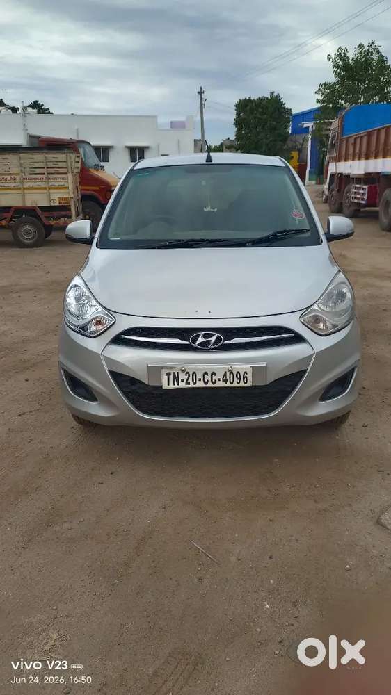 Hyundai I10 2013 Petrol 93000 Km Driven