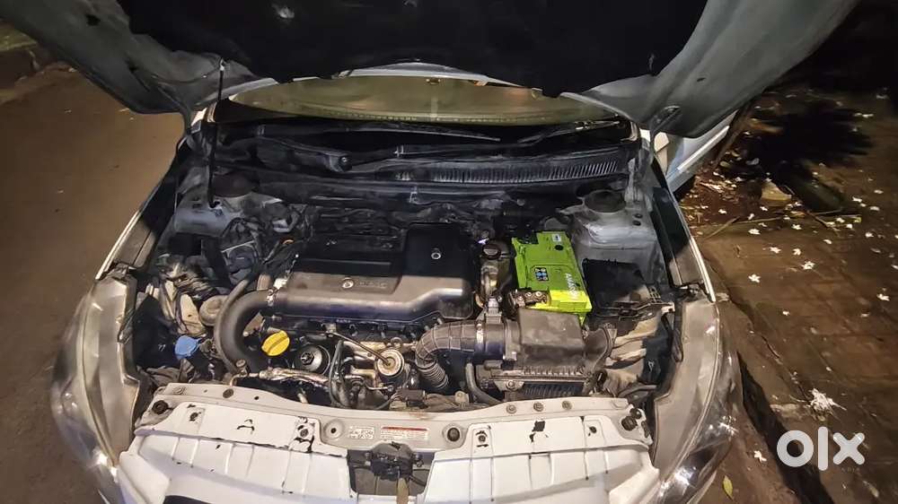 Selling My Premium Maruti Suzuki Ciaz Zdi+ Shvs 2016 Diesel.