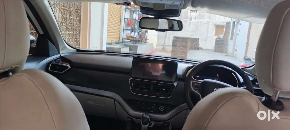 Tata Safari Selling