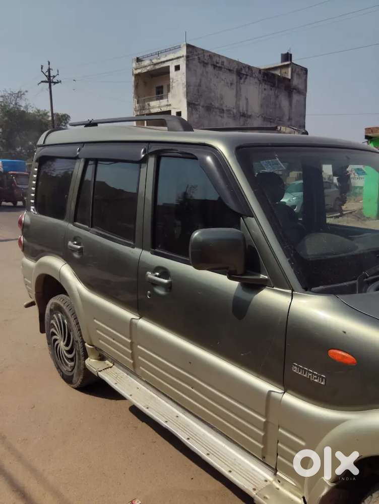 Mahindra Xuv 3xo 2008 Diesel 140000 Km Driven