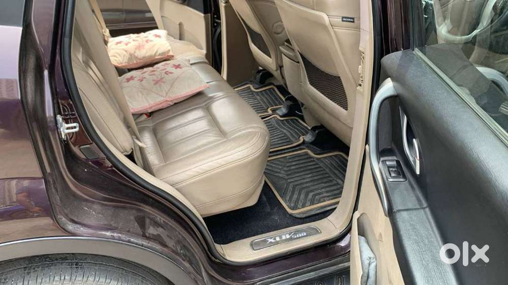 016 Mahindra Xuv500 W10 At Diesel  Purple Colour  1st Owner  60,000