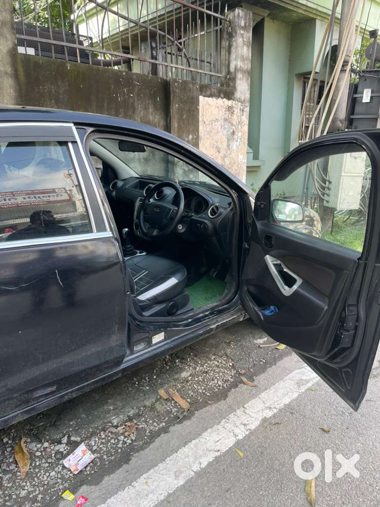 Ford Figo Petrol 2010