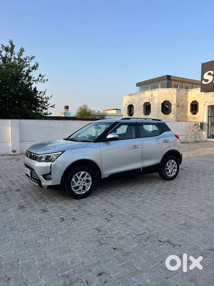 Mahindra Xuv300 W8 Option Diesel, 2022, Diesel