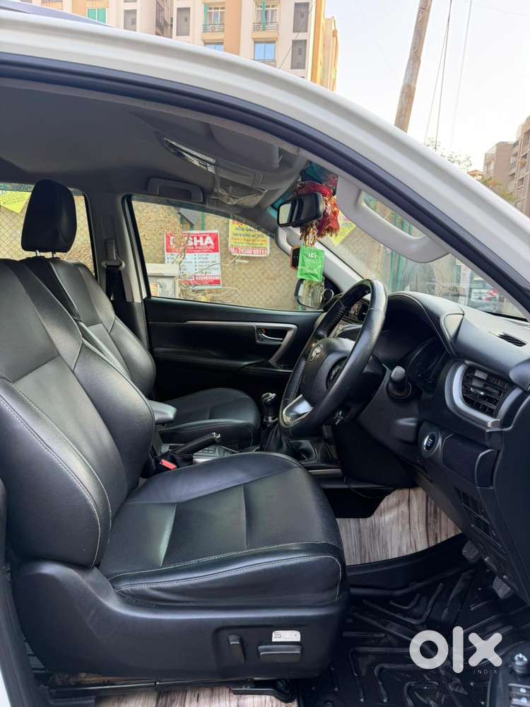 Toyota Fortuner 4x2 Mt 2.8 Diesel, 2022, Diesel