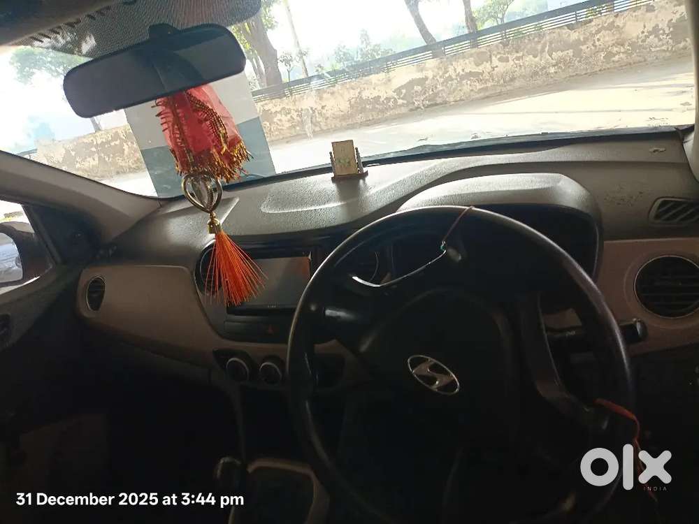 Hyundai Xcent 2016 Diesel Well Maintained