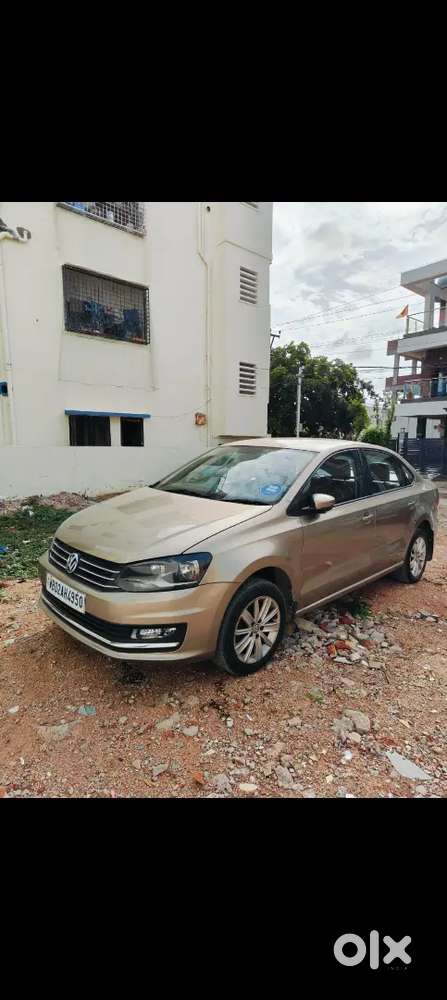 Volkswagen Vento Highline 2015 Petrol Manual
