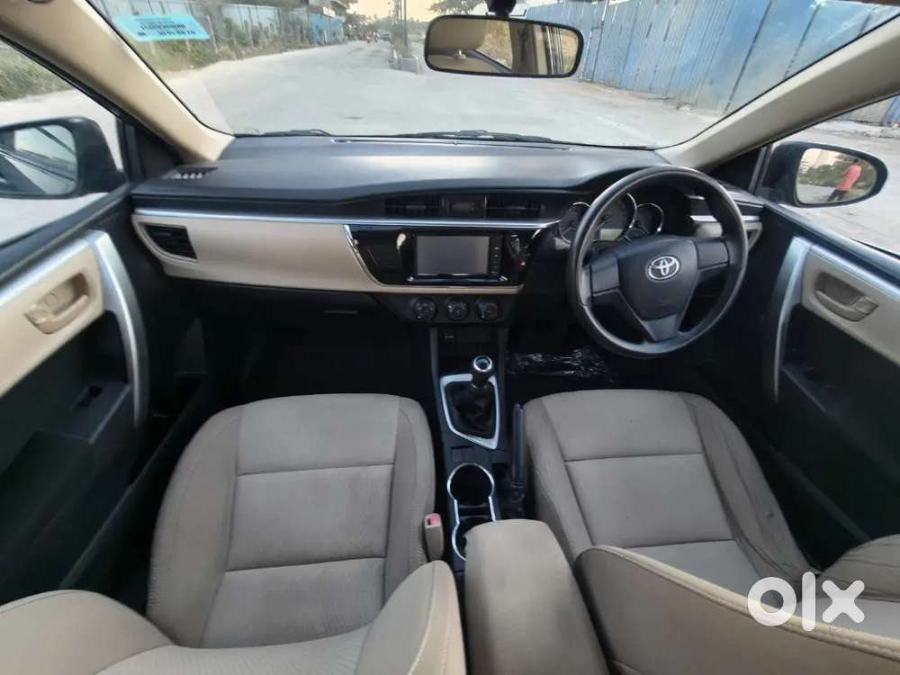 Toyota Corolla Altis 2016  30k Km  Showroom Condition