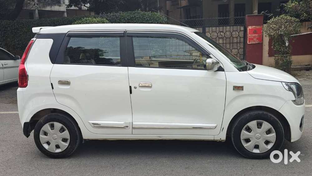 Maruti Suzuki Wagon R Zxi, 2022, Petrol