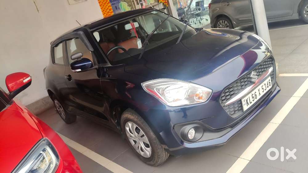 Maruti Suzuki Swift Vxi + Manual, 2022, Petrol