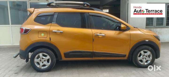 Renault Triber Rxz, 2019, Petrol