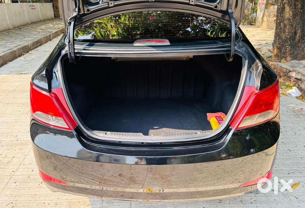 Hyundai Verna 2016 Diesel 68000 Km Driven