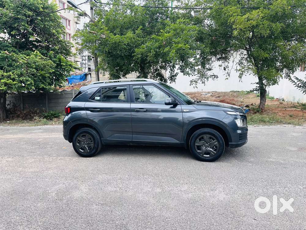 Hyundai Venue 1.2 S Plus, 2025, Petrol