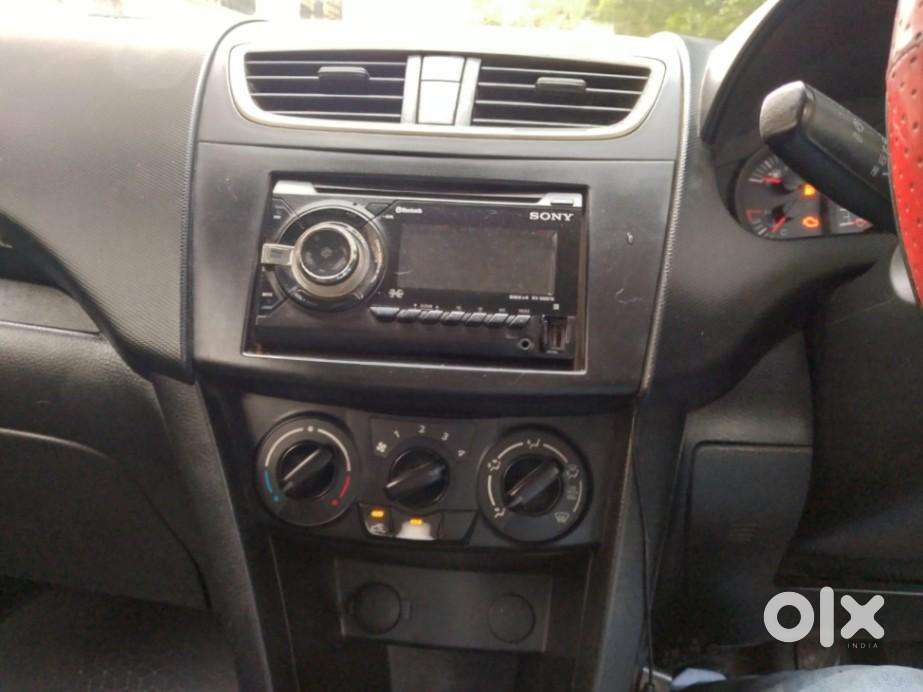 Maruti Suzuki Swift Lxi Option, 2016, Petrol