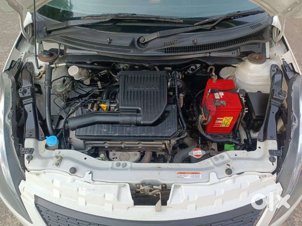 Maruti Suzuki Swift Vxi + Manual, 2014, Petrol