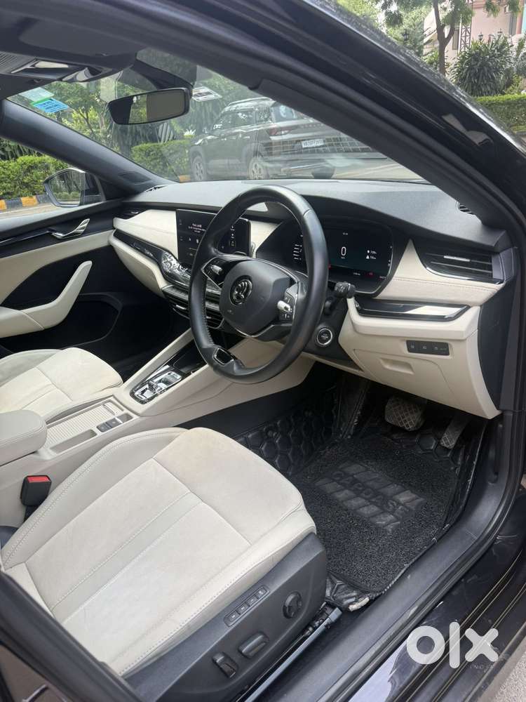 Skoda Octavia 2.0 Style Tsi At, 2022, Petrol