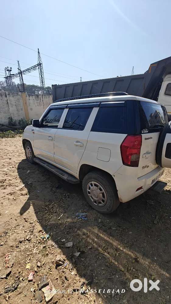 Mahindra Tuv 300 2018