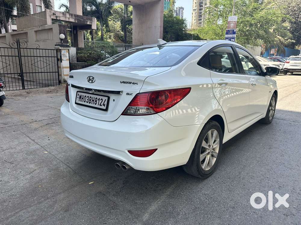 Hyundai Verna Fluidic 1.6 Vtvt Sx, 2013, Petrol