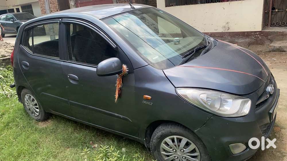Hyundai I10 Sportz Petrol 2015