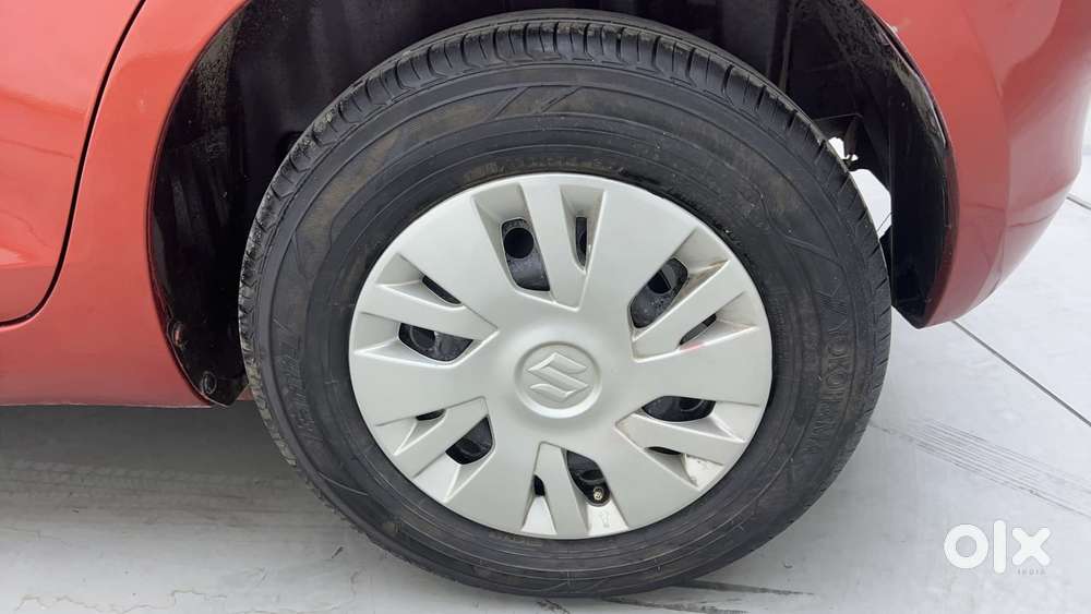 Maruti Suzuki Swift Vvt Vxi, 2013, Petrol