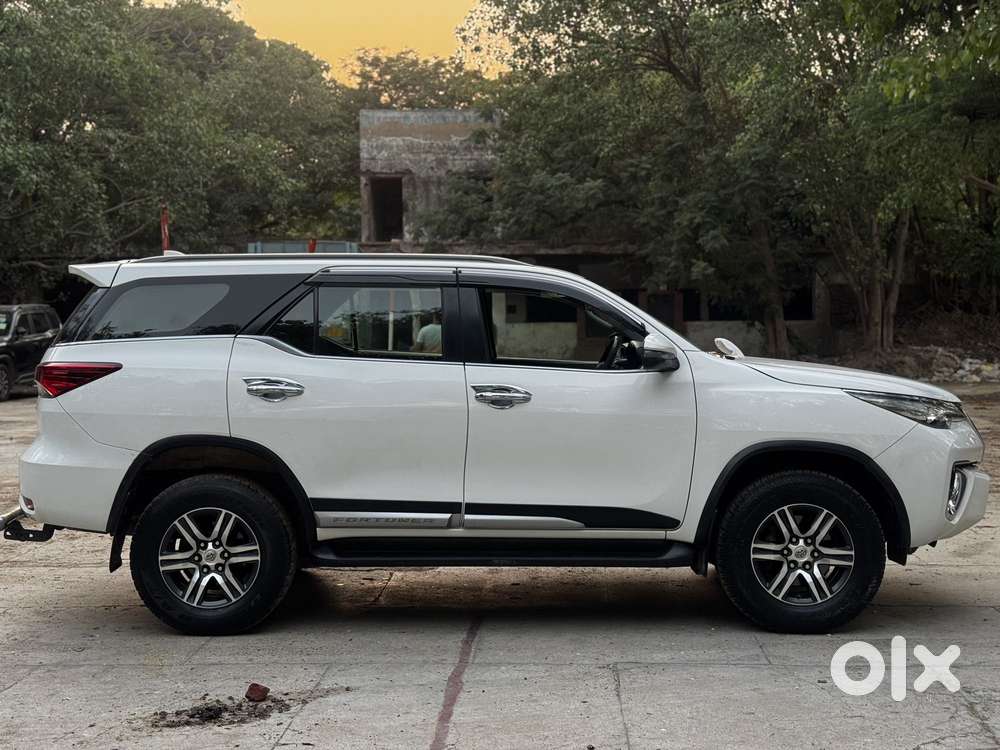 Toyota Fortuner 4x2 At 2.8 Diesel, 2019, Diesel