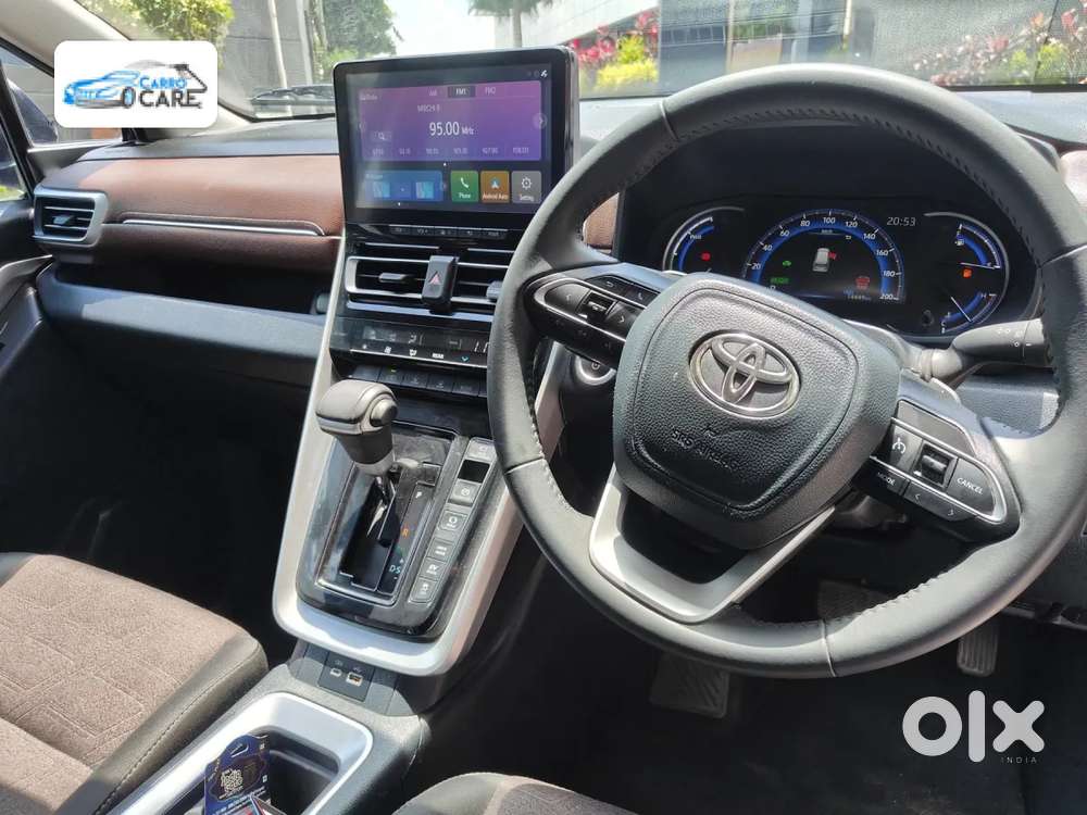 Toyota Innova Hycross 2.0 Vx Hybrid 8 Str, 2024, Petrol