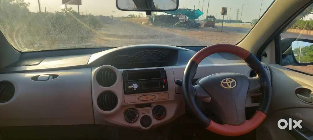 Toyota Etios 2016