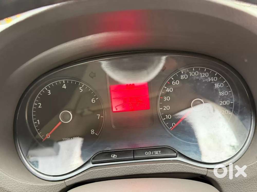 Volkswagen Vento 1.6 Highline, 2014, Petrol