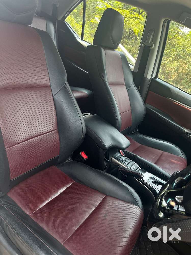Toyota Fortuner Legender 4x2 At 2.8, 2024, Diesel