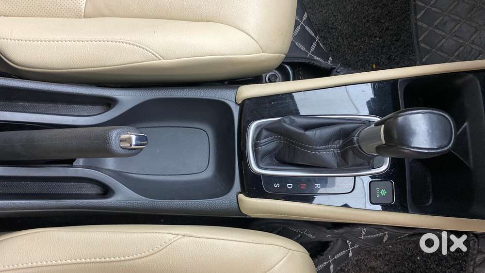 Honda City 1.5 Zx Cvt I-vtec, 2022, Petrol