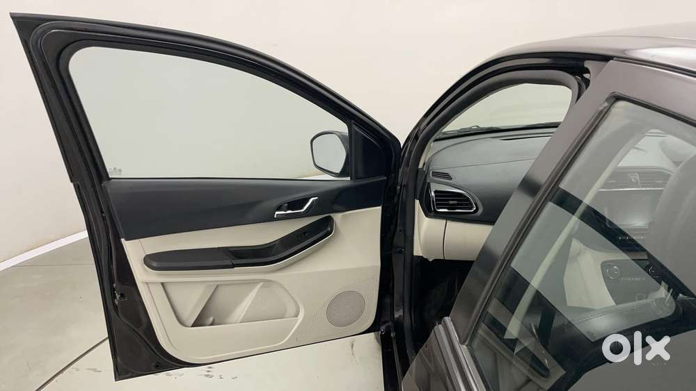 Tata Tiago Xza Plus, 2022, Petrol