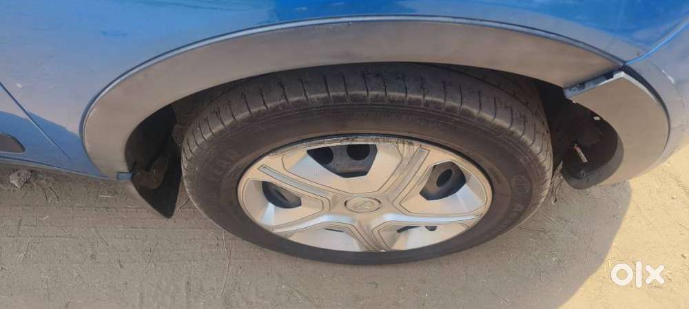 Tata Nexon 1.5 Revotorq Xm (s), 2018, Petrol