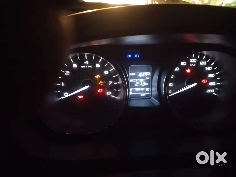 Tata Tiago Petrol 2019