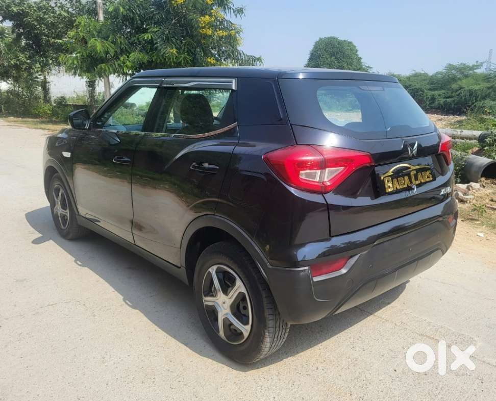 Mahindra Xuv300 W4, 2023, Petrol