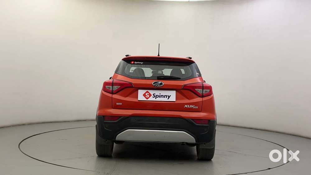 Mahindra Xuv300 W8, 2019, Petrol