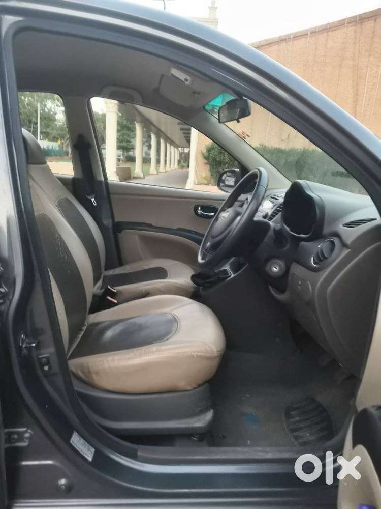 Hyundai I10 Sportz, 2011, Petrol