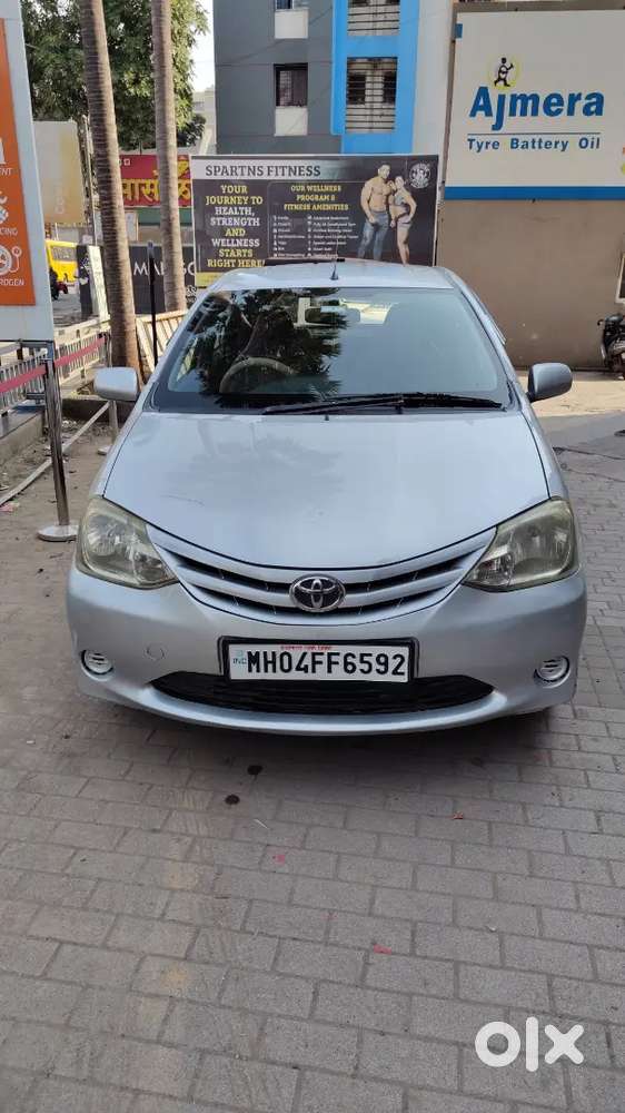 Toyota Etios Liva 2012