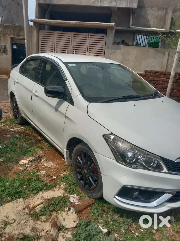 Best Condition Automatic Power Window Tyre 60% Original Music System