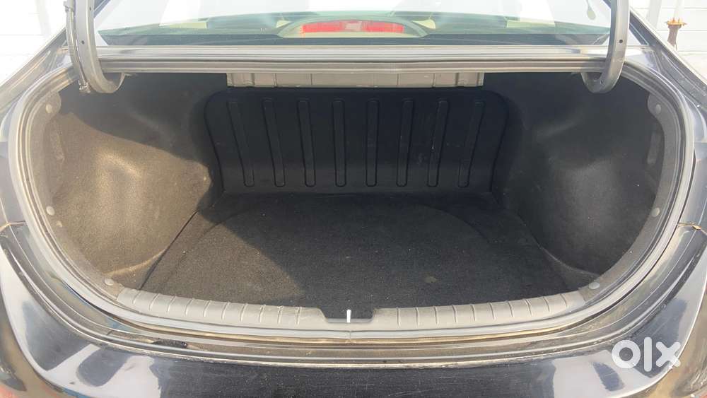 Hyundai Verna 1.6 Vtvt Sx, 2018, Petrol