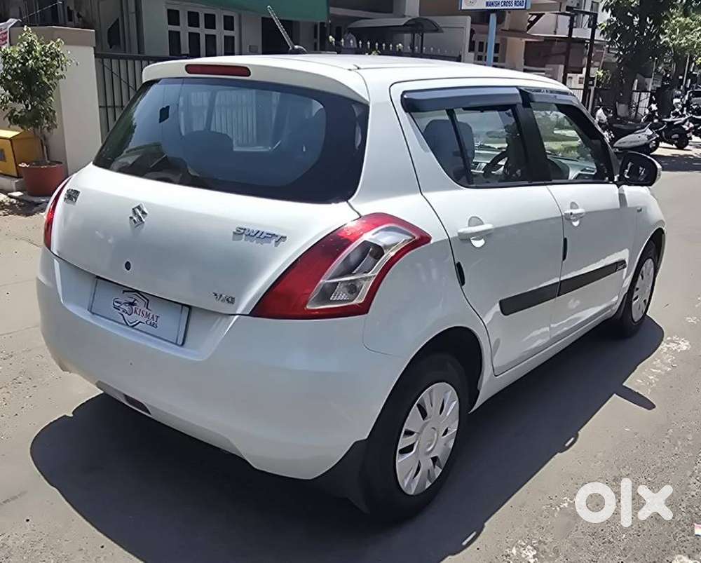 Maruti Suzuki Swift Vxi Cng, 2012, Cng & Hybrids